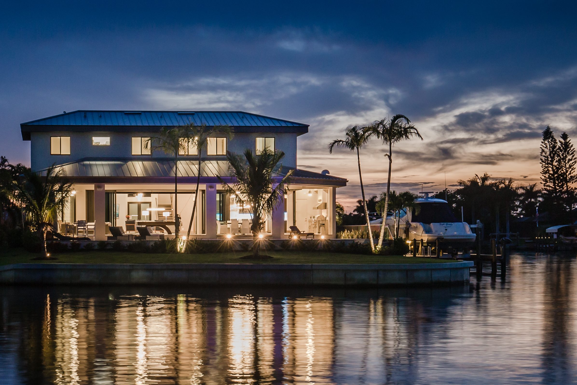Luxury waterfront custom home in Southwest Florida